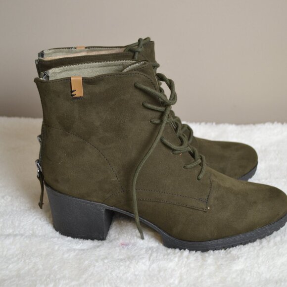 Dr. Scholl's Laurence Lace up Lug Heel Chunky Heel Round Toe Zip Ankle Bootie - Picture 4 of 8